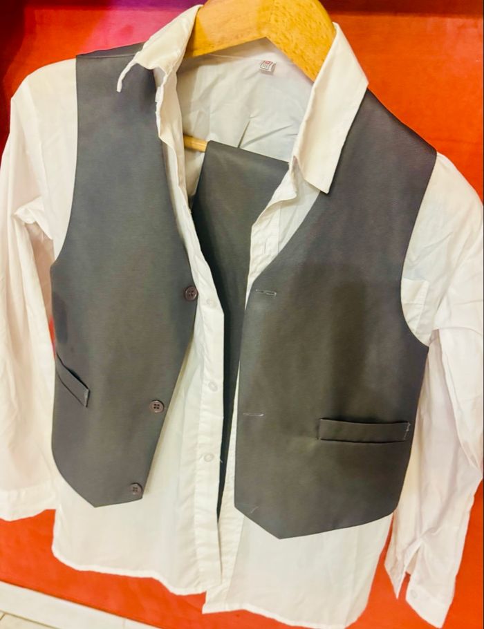 Costumes complet pour enfants de 13 à 15 ans , neuf 🌸🌺 - photo numéro 2