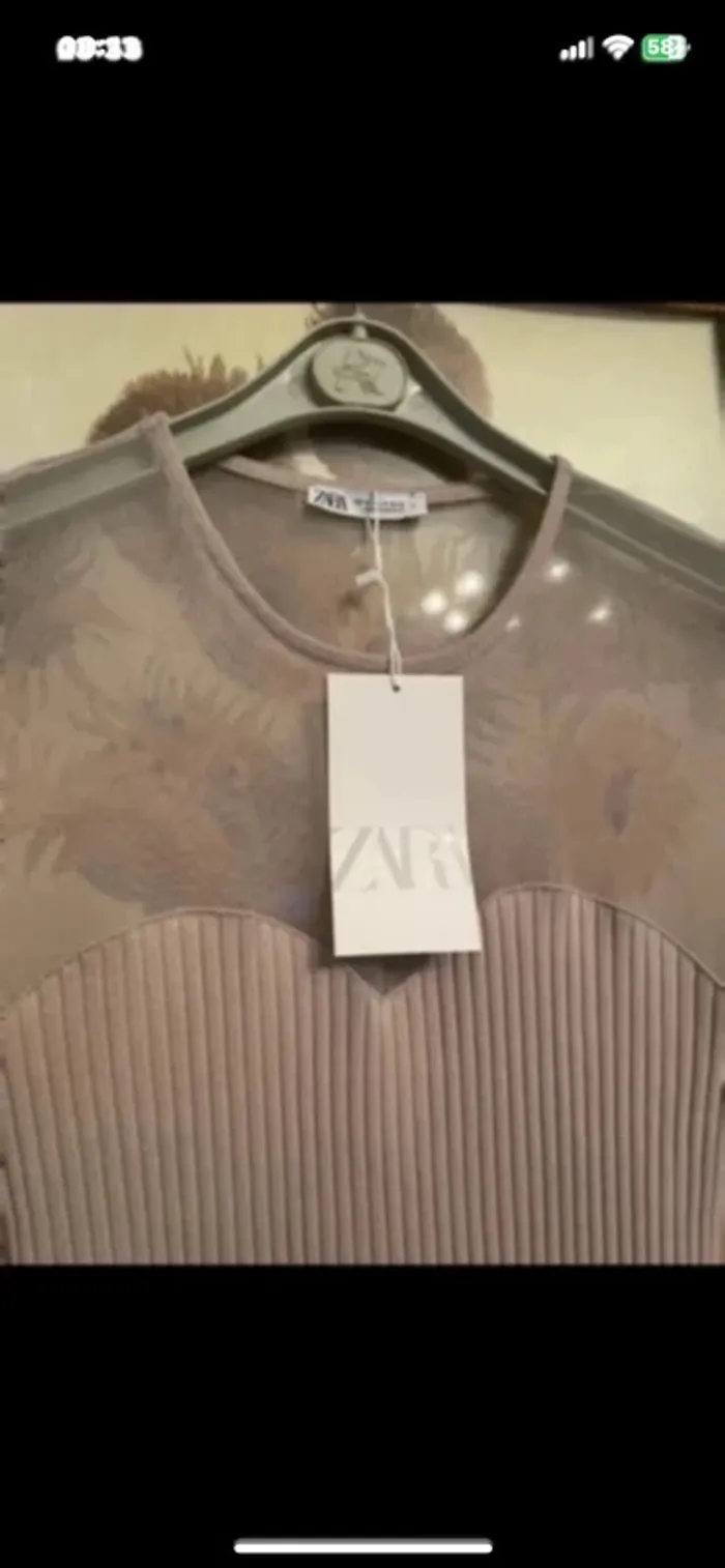 Robe neuve Zara taille M couleur beige - photo numéro 3