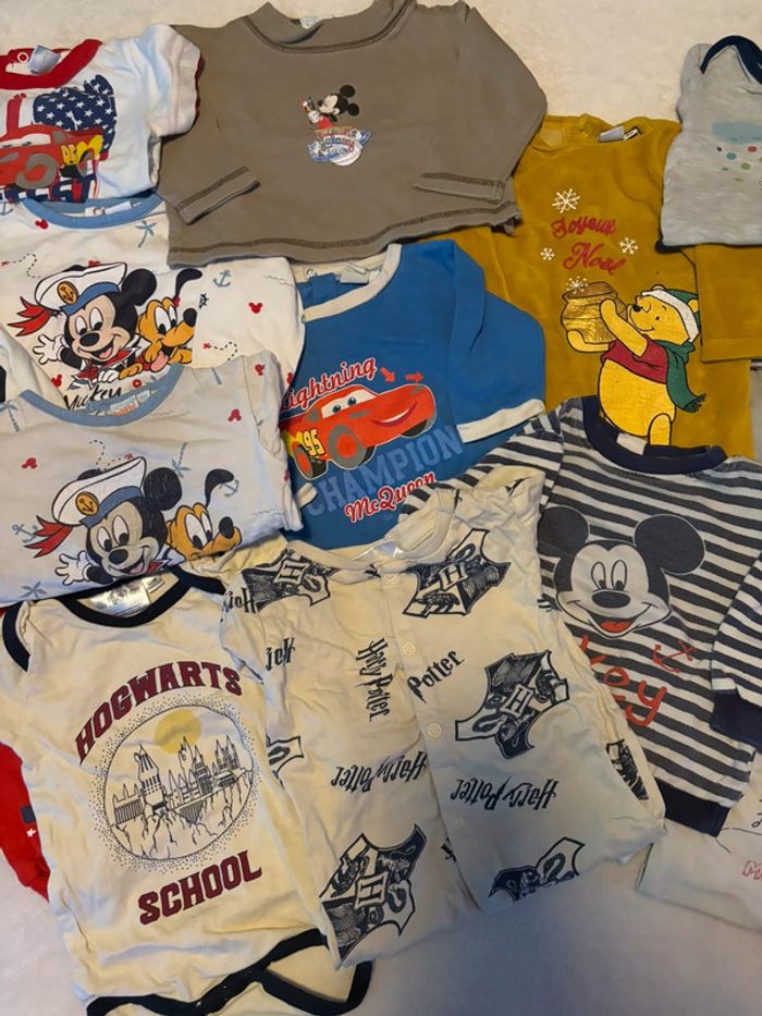 Lot vêtements bébé garçon 6 mois - Disney, Harry Potter, Parc Astérix - photo numéro 4