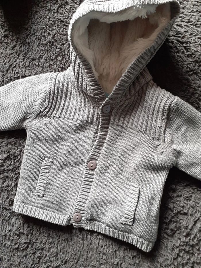 Pull capuche - photo numéro 2