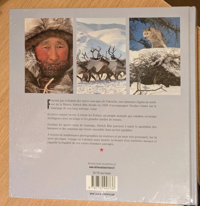 Sur la terre des loups - Livre - photo numéro 2