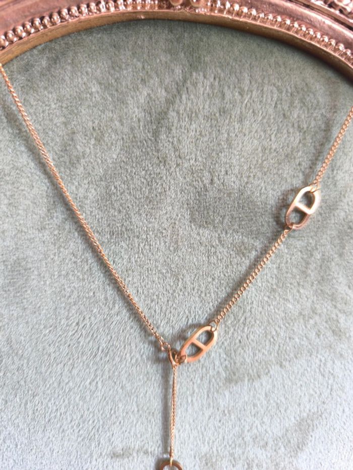 Collier forme Y - photo numéro 2