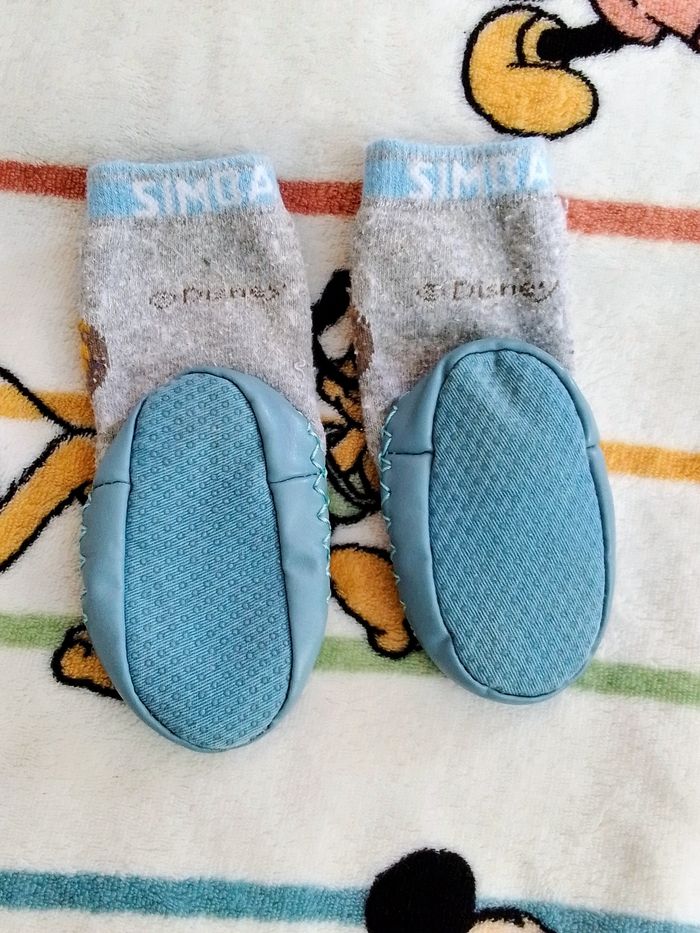 Chaussettes antidérapantes enfants - photo numéro 2