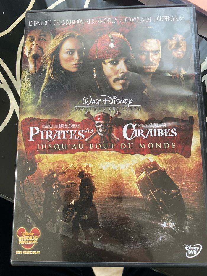 Dvd pirate des Caraïbes 3 jusqu’au bout du monde
