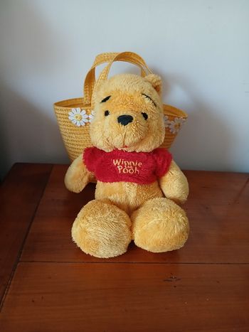 Doudou-Peluche Winnie l'Ourson *20 cm