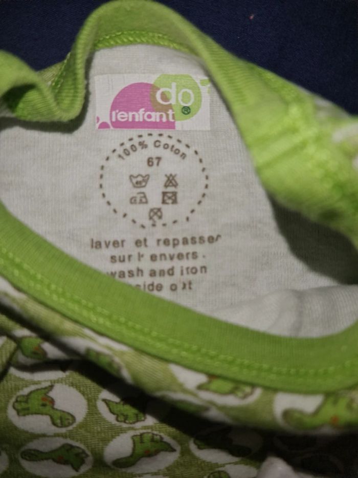 Lot 1 chemise et 2 bodies 6mois - photo numéro 3