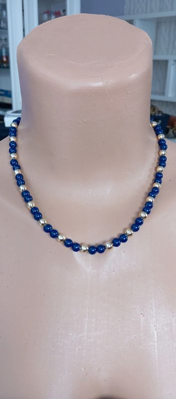 Collier perles Yves Rocher