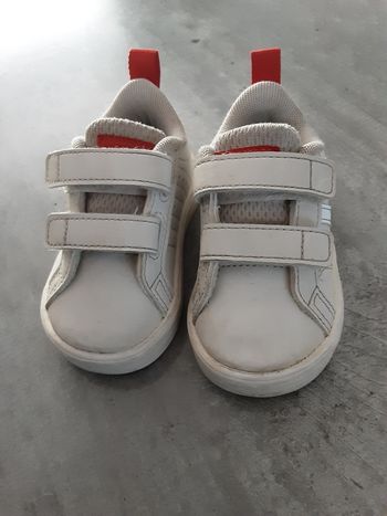 Baskets bb Adidas T19