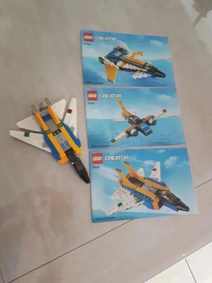 Lego Créator N°31042