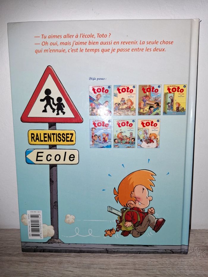 Bande dessinée les blagues de toto la classe qui rit - photo numéro 2