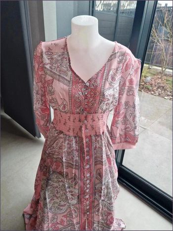 Robe rose pâle à motif - Taille XL - Aumora