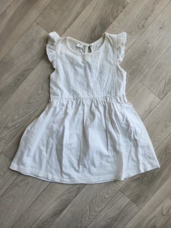 Robe sans manches broderie anglaise blanche 92cm