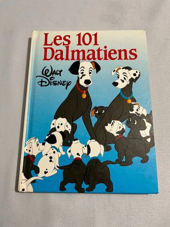 Livre Vintage 101 Dalmatiens 1982
