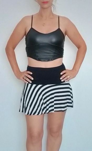 Mini jupe fluide rayée noire et blanche 38