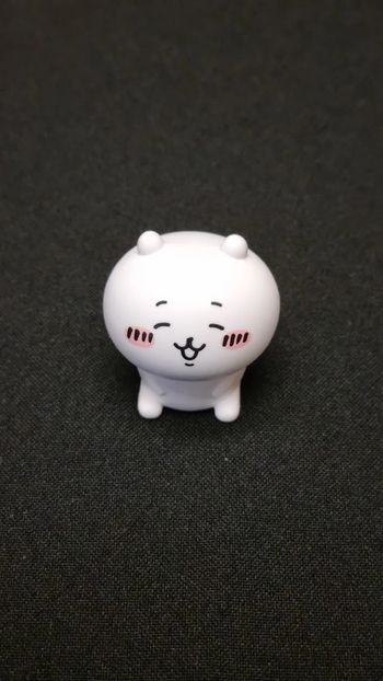 Figurine Chiikawa Heureuse - Japon