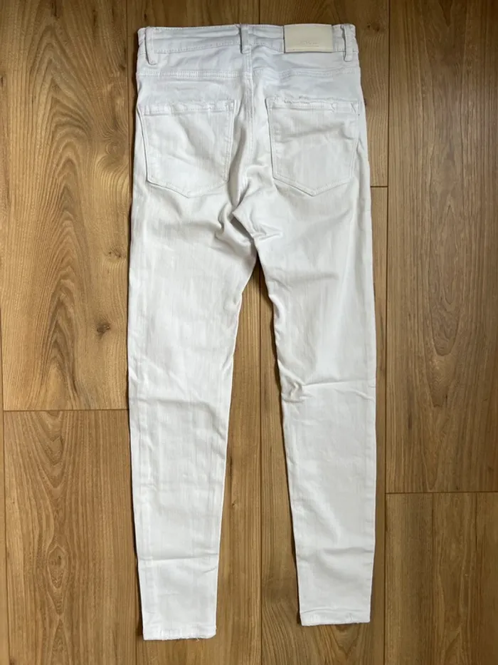 Jean "Regular High Way" femme Stradivarius - photo numéro 3