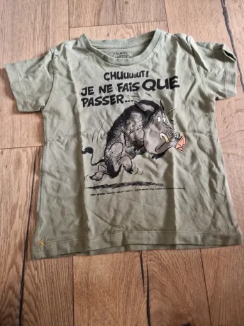 Tee-shirt