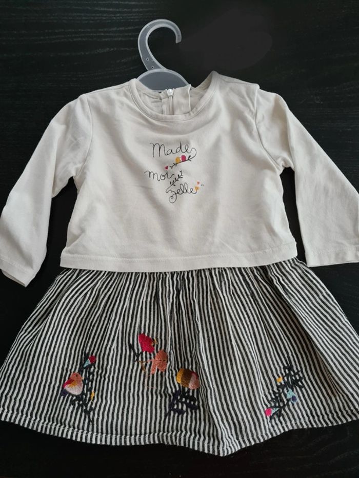 Lot de 2 robes 12 mois 74 cms - photo numéro 2