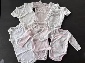 Lot de 6 bodies MC / ML