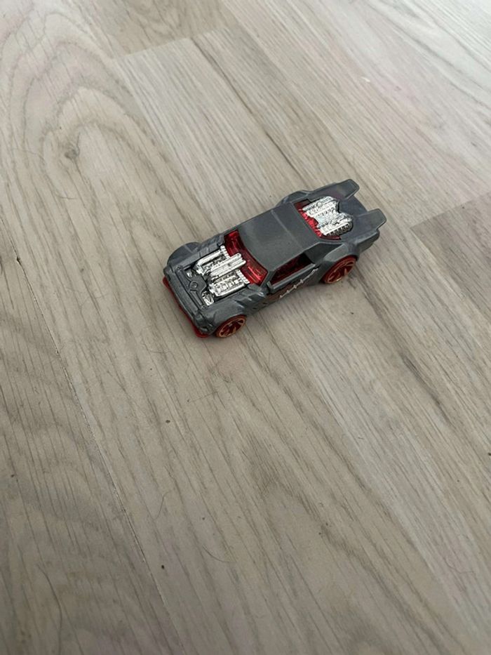 Voiture Hot Wheels 2015 Mattel - photo numéro 2