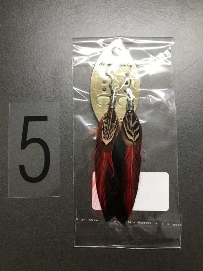 Boucles d'oreilles plumes sioux