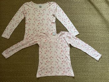 Lot de 2 t-shirts manches longues fille Petit Bateau 10 ans 