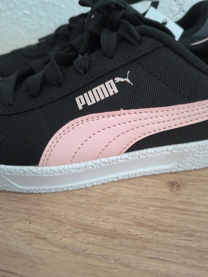 👟 Chaussures basket en toile fille Puma taille 36 noir et rose 🐾 - photo numéro 2