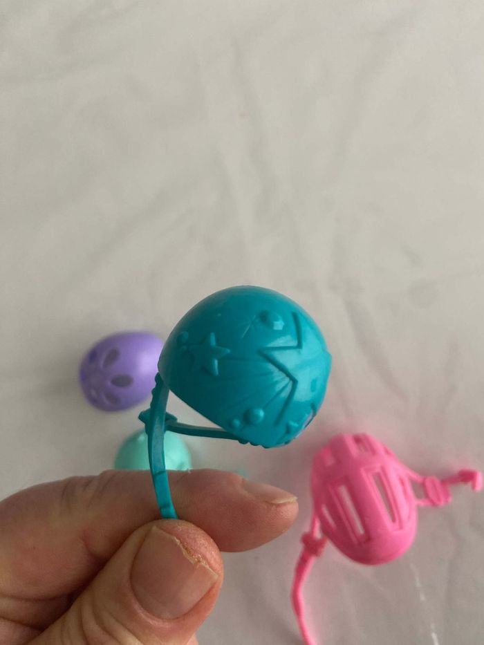 Lot d’accessoires Barbie – Casques vélo, roller & équitation (Mattel) - photo numéro 4