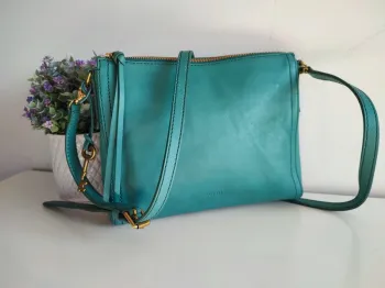Sac bandoulière en cuir turquoise