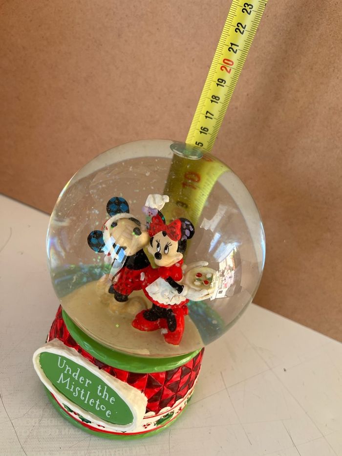Boule à neige Mickey et Minnie - photo numéro 3