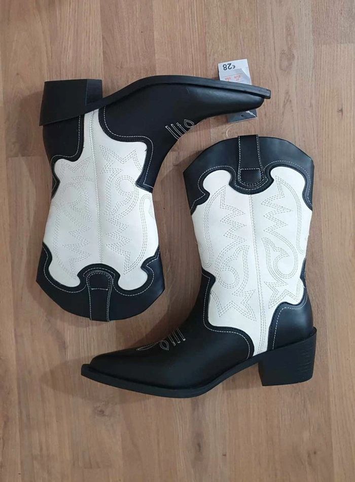 Bottes cowboy Primark neuves jamais portées taille 37 - photo numéro 2