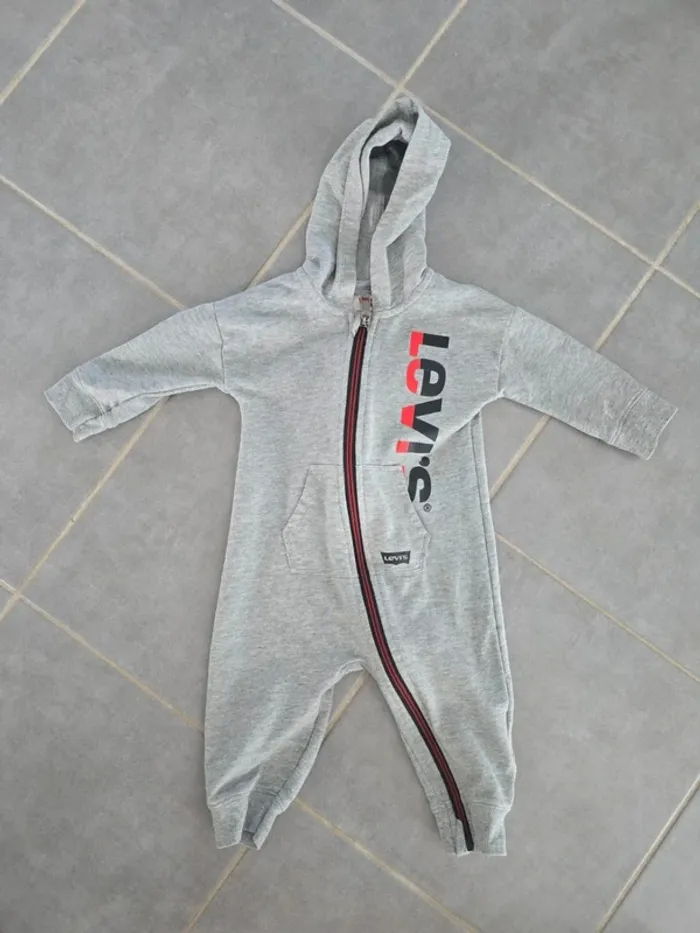 Combi Levi's
