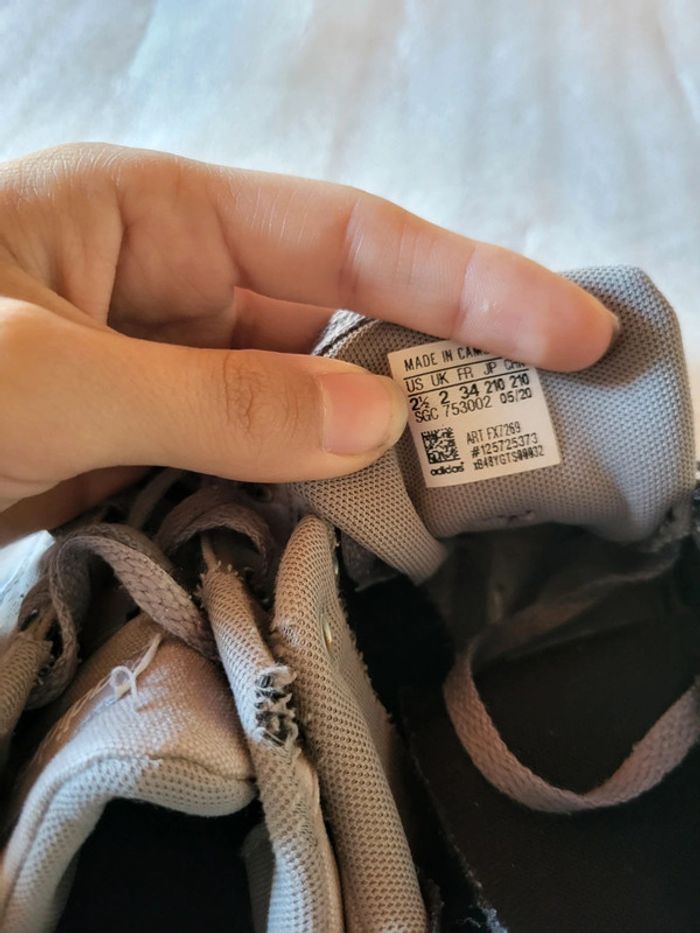 Chaussures adidas - photo numéro 7