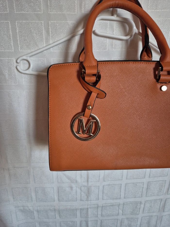 sac à main avec anses - photo numéro 2