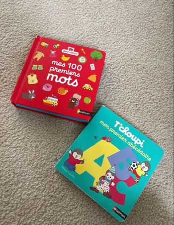 Livre d’apprentissage, T’choupi abécédaire