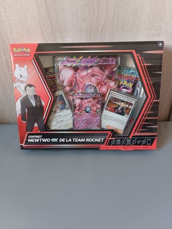 Coffret pokémon Mewtoo ex de la team rocket neuf