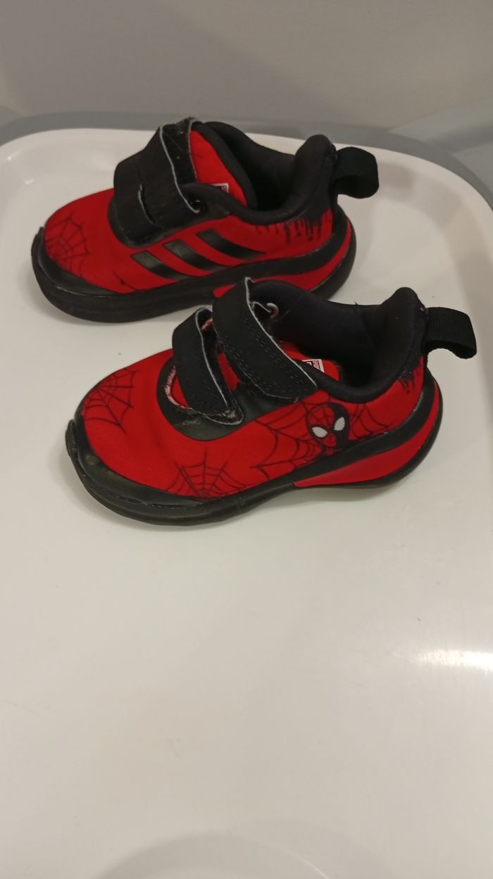 Adidas Spider-Man t20 - photo numéro 2