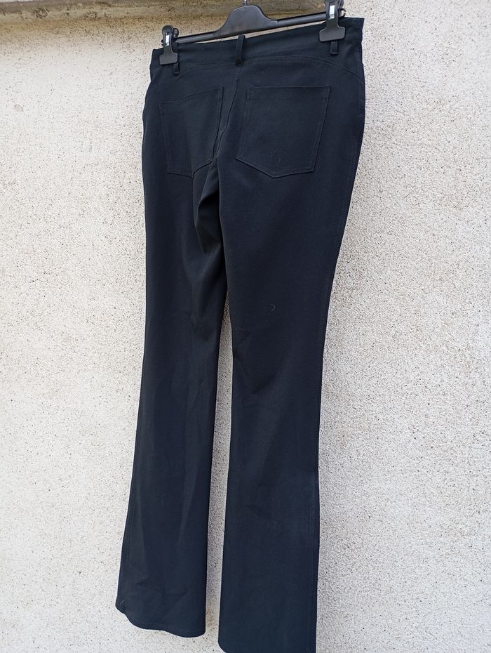 Pantalon noir - photo numéro 2