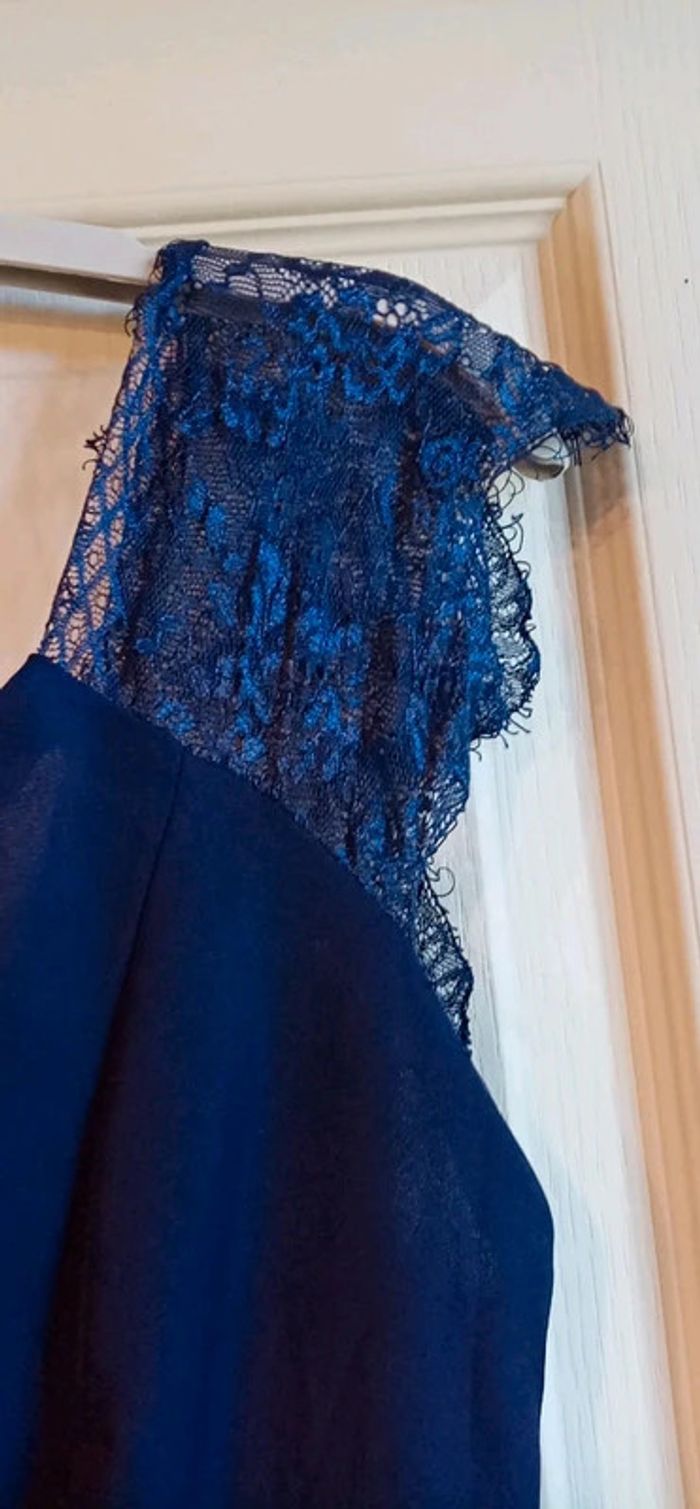 robe bleue marine - photo numéro 3