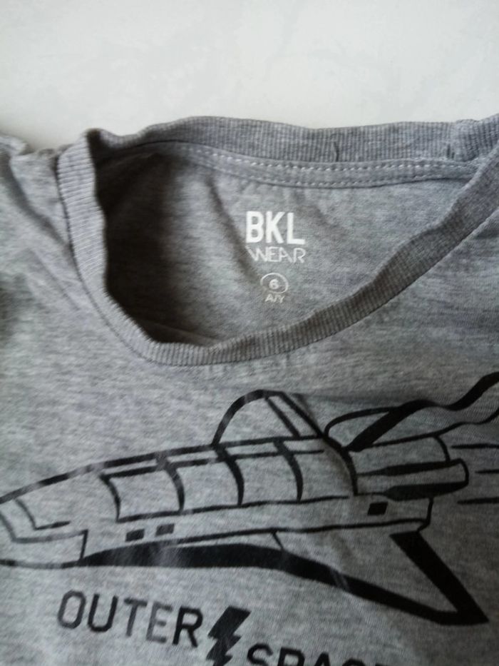 T shirt manche longue ou pull fin fusée 6a - photo numéro 3