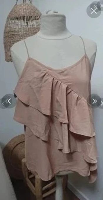 Top débardeurs rose a froufrou h&m t 42