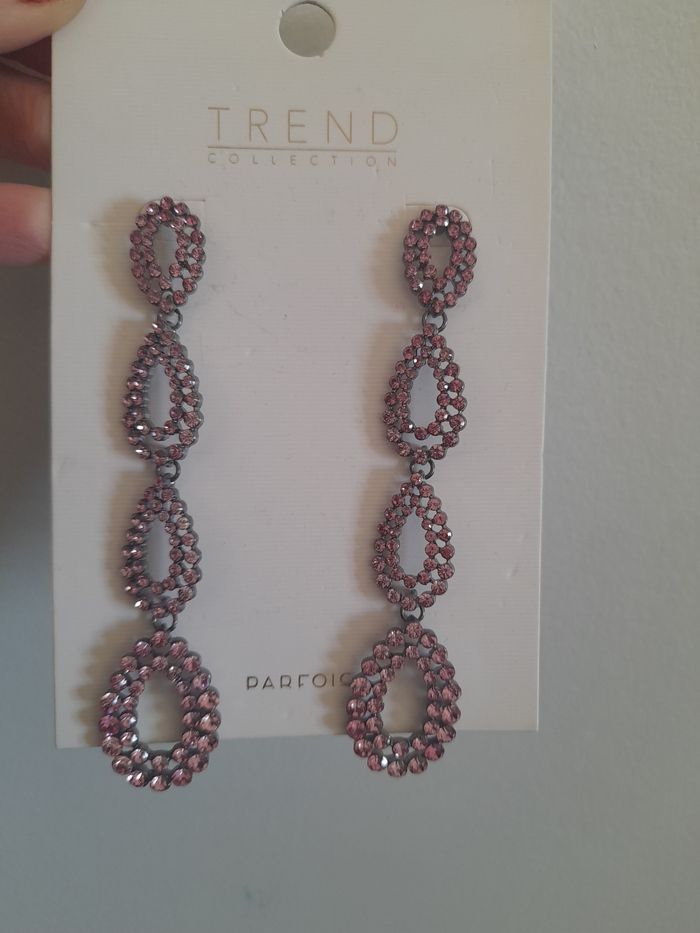 Boucles d'oreilles longue premium - photo numéro 5
