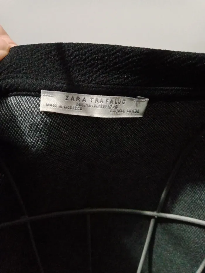 Haut tee-shirt Zara - photo numéro 2