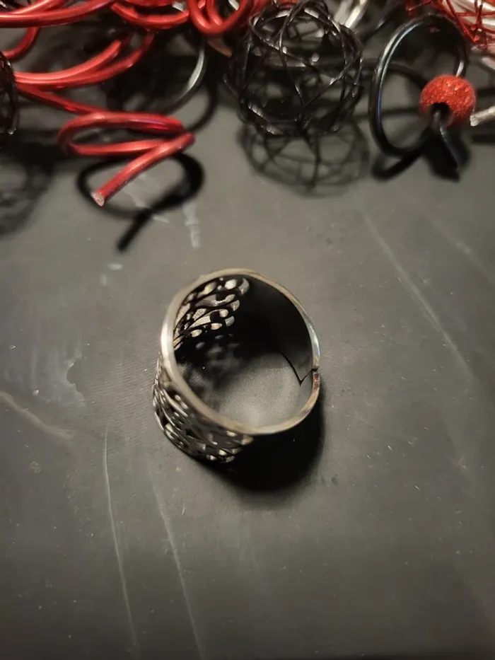 Bague acier inoxydable ajustable motif floral ajouré argenté - photo numéro 3