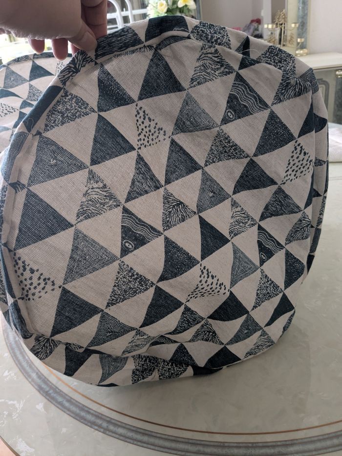 Beau panier à linge grande capacité. Taille 100 litres - photo numéro 5