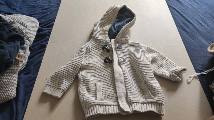 lot 2 gilet 6 mois - photo numéro 5