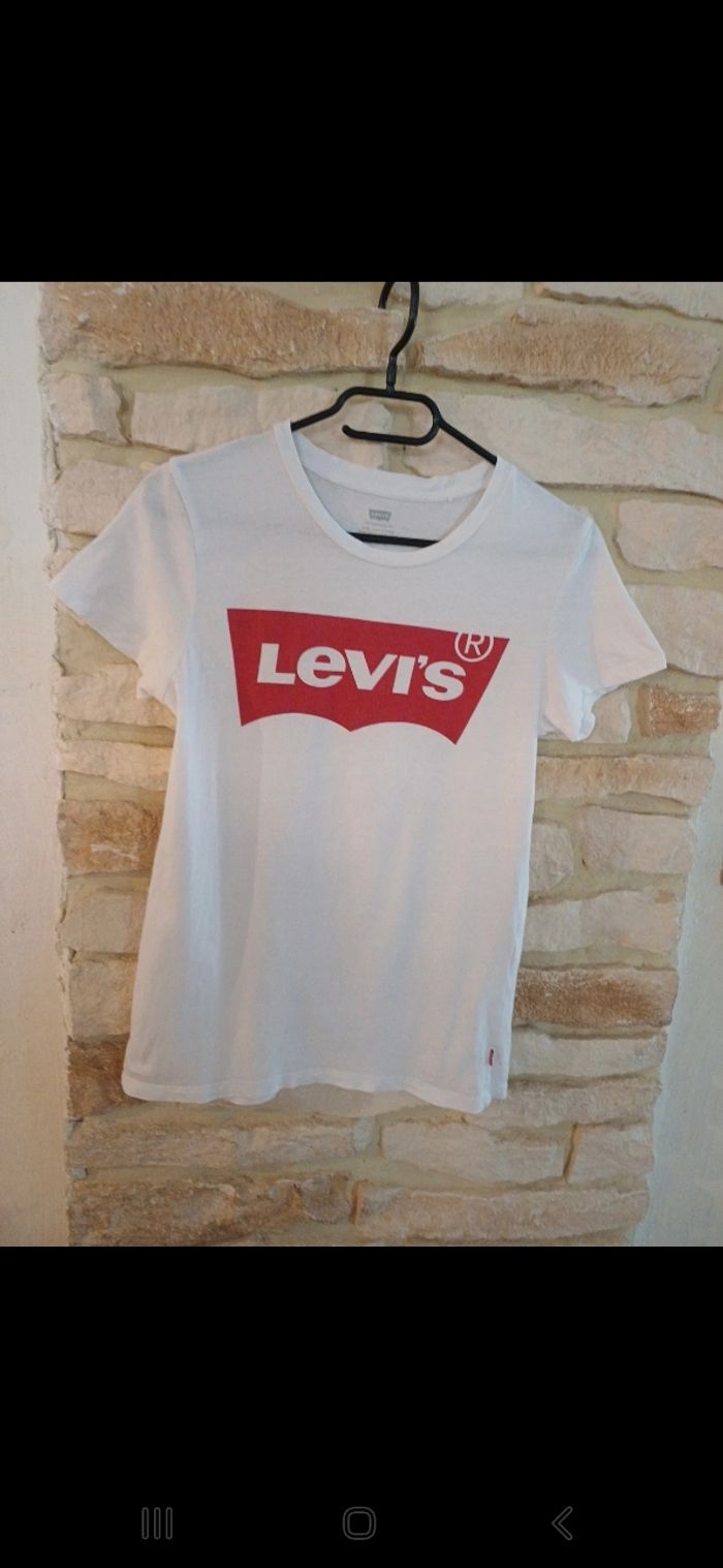T.shirt taille 14 ans