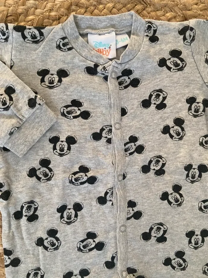 Pyjama Disney Baby 3/6 mois - photo numéro 2