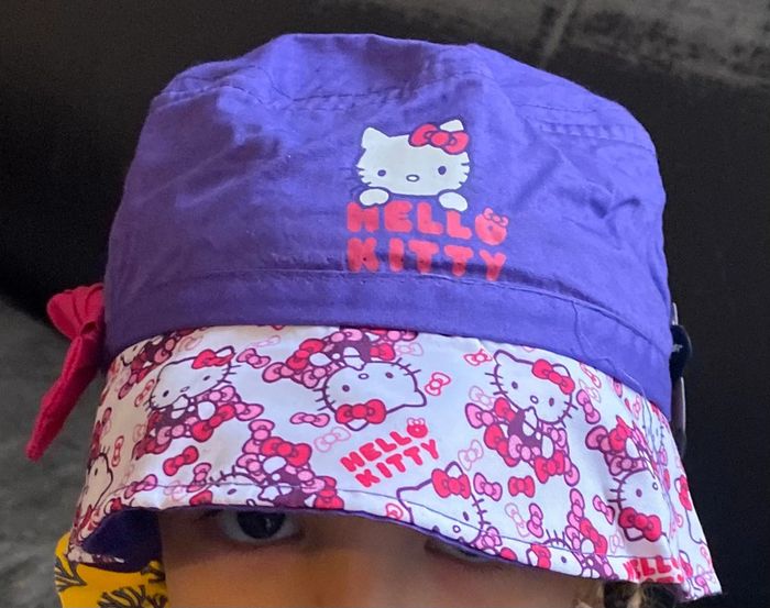 Hello Kitty lot Bob taille 52 + Bonnet de bain - photo numéro 8