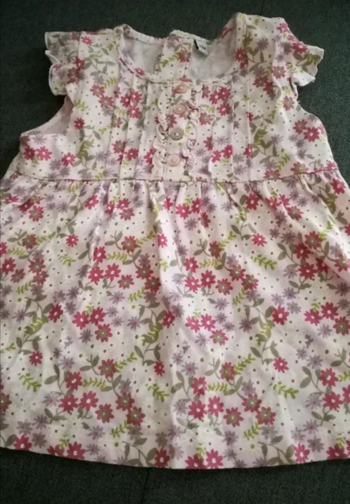 Haut manches longues + Robe + Salopette - Fille 23 mois. - photo numéro 3